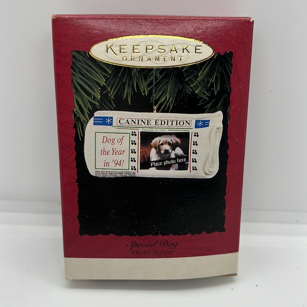 3/$25 Hallmark keepsake picture ornament canine addition in 1994.